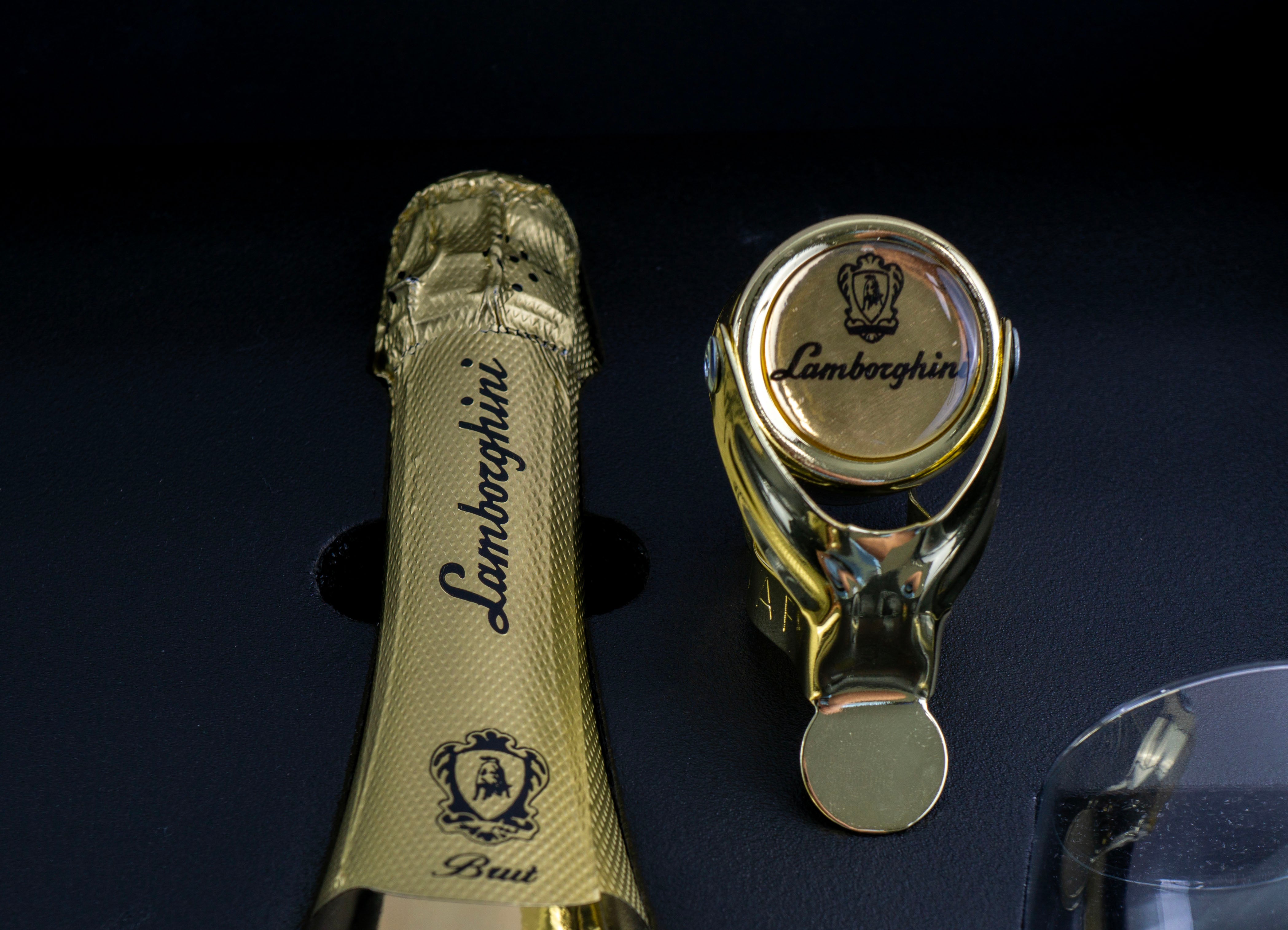 Lamborghini Gold Brut Pinot Chardonnay Luxury Gift Box